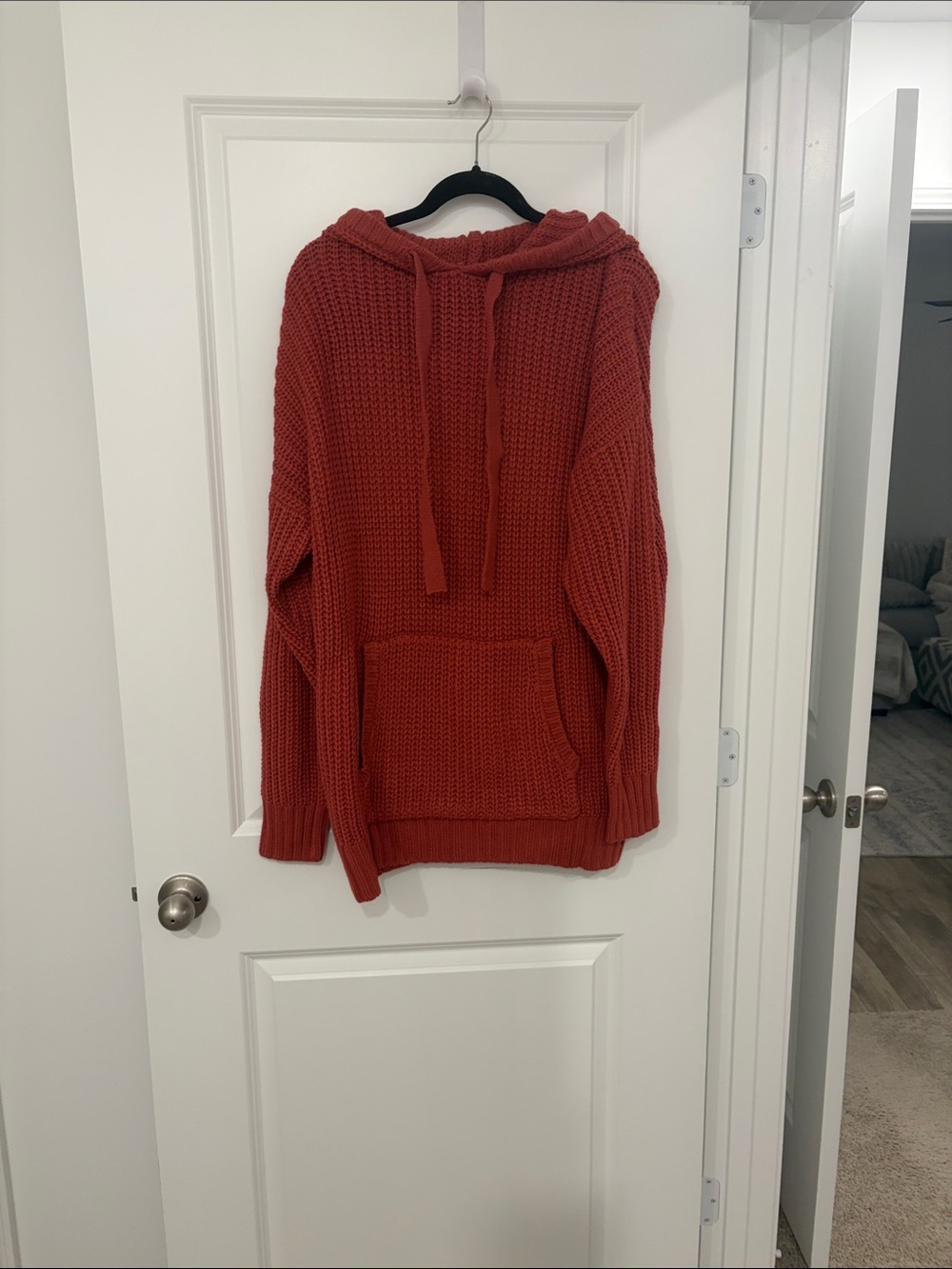 NWOT Cozy Chunky Knit Hooded Sweater -